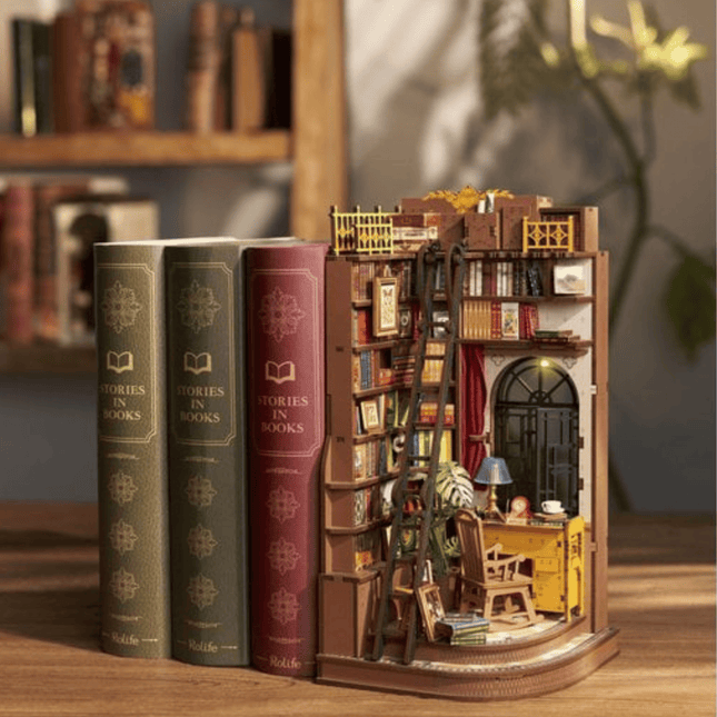 Book Nook Boekensteun "Silent Corner"- DIY Pakket