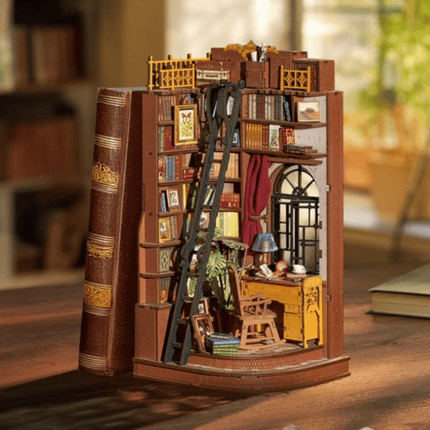 Book Nook Boekensteun "Silent Corner"- DIY Pakket