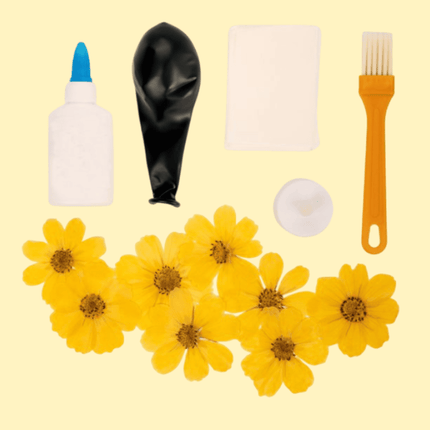 Papier-maché lamp met bloemen - DIY Pakket