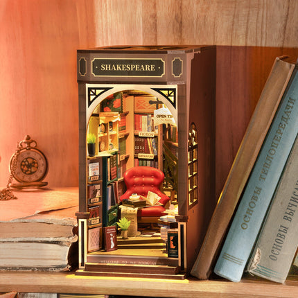 Book Nook Boekensteun "Shakespeare" - DIY Pakket