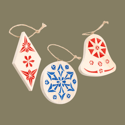 Houten kerstballen graferen - DIY Pakket